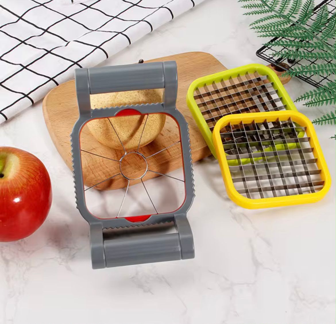 fruit and vegetable cutter/slicer